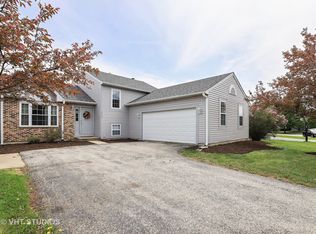 2133 N Oakleaf Ln, Lake Villa, IL
