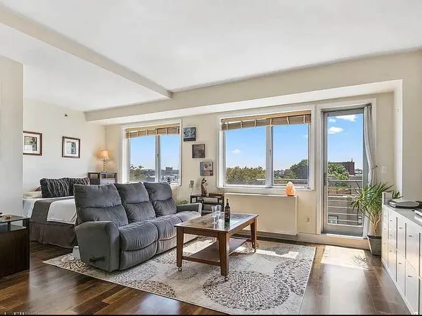 100 Maspeth Ave APT 6L, Brooklyn, NY 11211