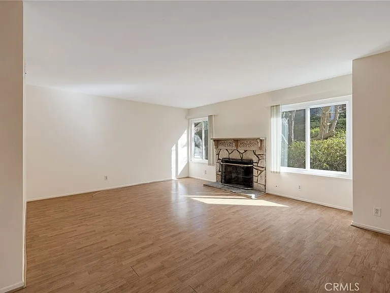 28003 Ridgebrook Ct — Photo 4