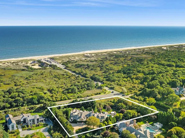 14 Saint Marys Ln, Amagansett, NY 11930