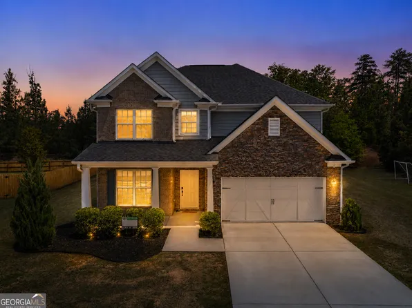 202 Roundwood Way, Peachtree City, GA 30269