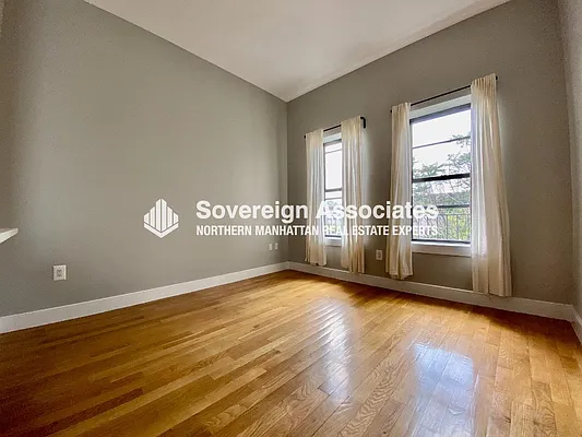 Rented by Sovereign Associates | media 25