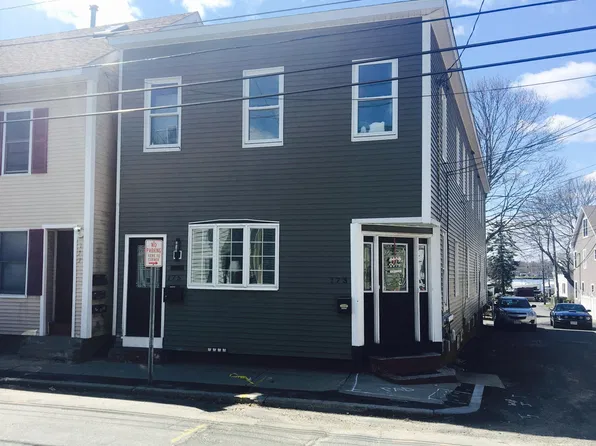 173 Water St #1R, Warren, RI 02885