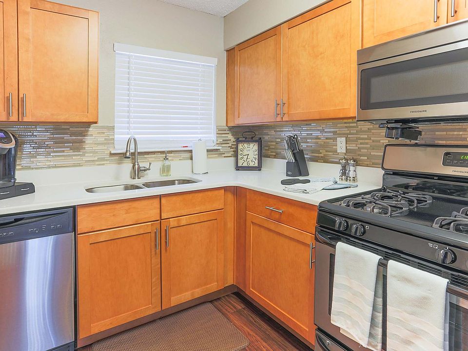 Kitchen (styles may vary)