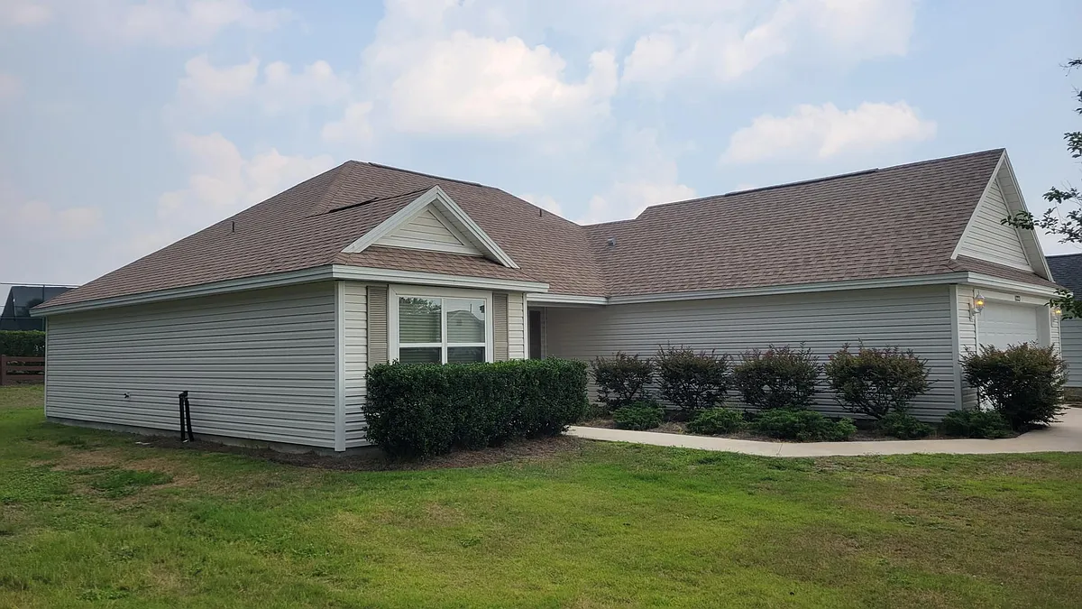Building Photo - 11223 Hess Way