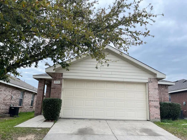 8921 Sun Haven Way, Fort Worth, TX 76244