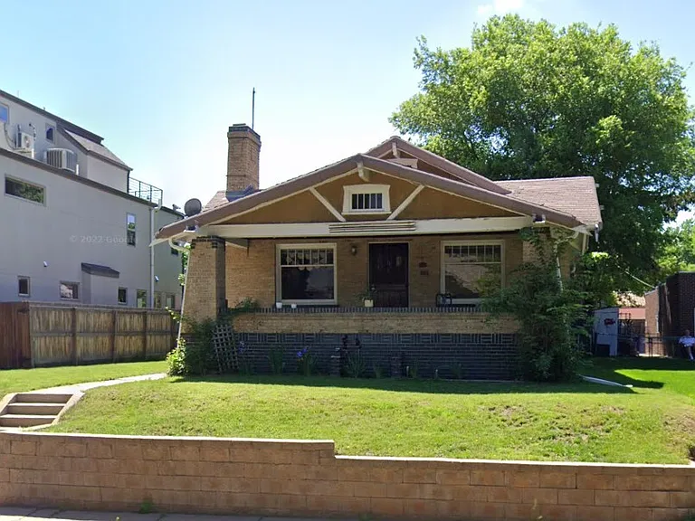 435 S Downing St — Photo 1
