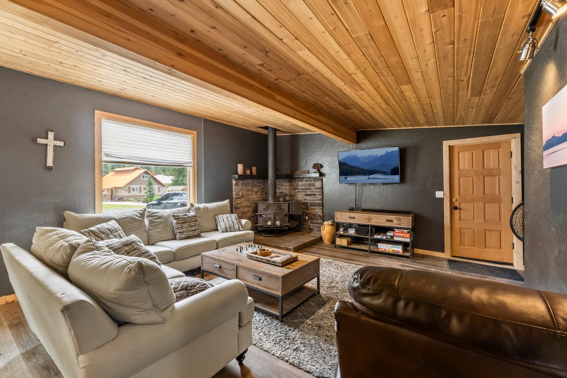 next background image