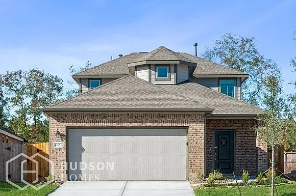 4 bed, 2.5 bath, 1853 sqft, $1,960 — Photo 1