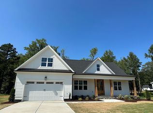 366 Lambert Ln, Fuquay Varina, NC 27526