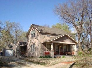 315 E Division Ave, Peabody, KS 66866