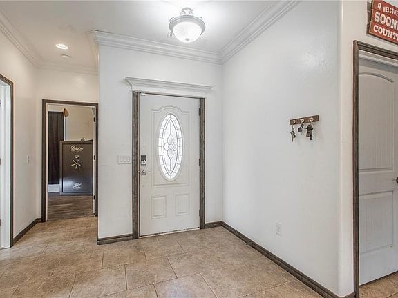 4th image of 4724 Millstone Dr