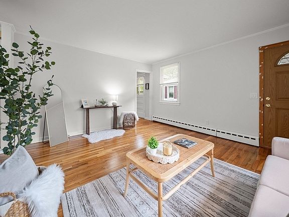 3rd image of 1180 Main St #2