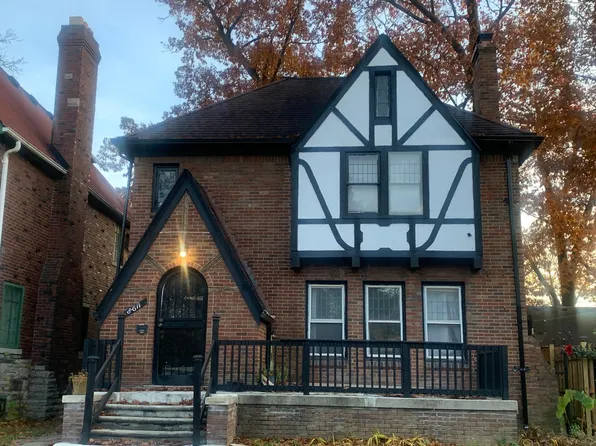 8611 Marygrove Dr, Detroit, MI 48221