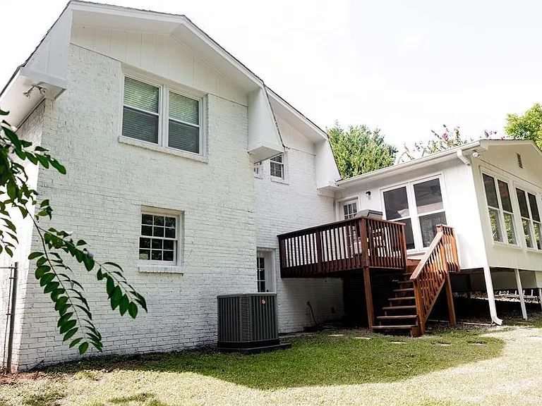 1723 Magnolia St — Photo 29