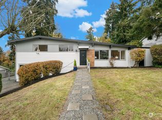 17725 41st Ave S, Seattle, WA