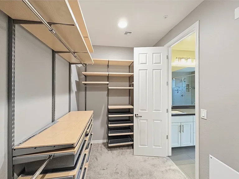 2345 W Gloria Ln — Photo 25