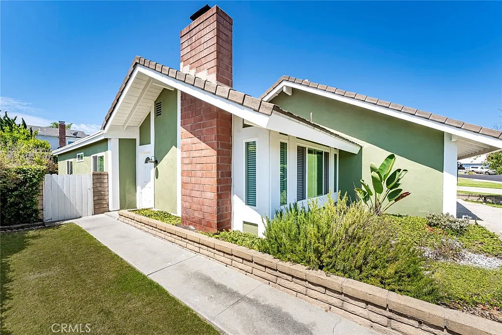 3 bed, 1471 sqft, $6,000 — Photo 4