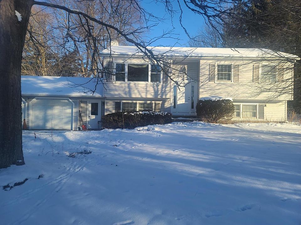 1st image of 284 Asbury Rd