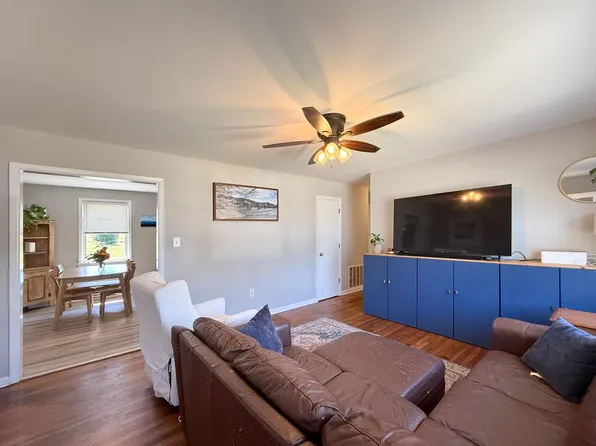 424 Link Rd, Waynesboro, VA 22980