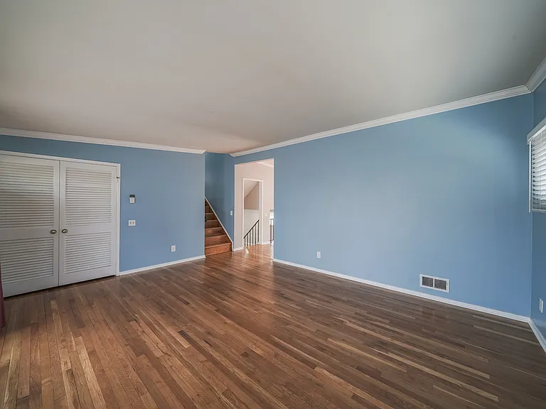 2303 Pinneberg Ave — Photo 7