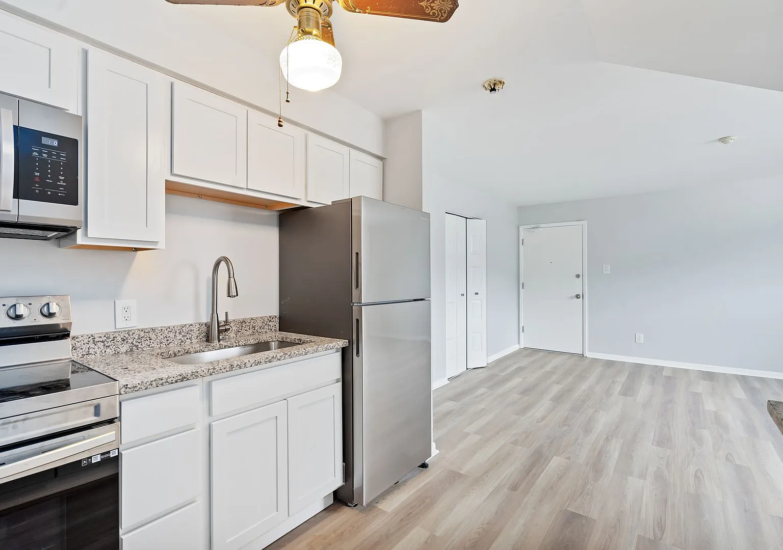 110 Butler St — Photo 1