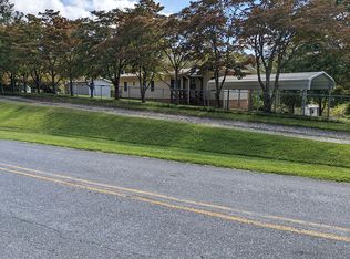 542 Altapass Church Of God Rd, Spruce Pine, NC 28777