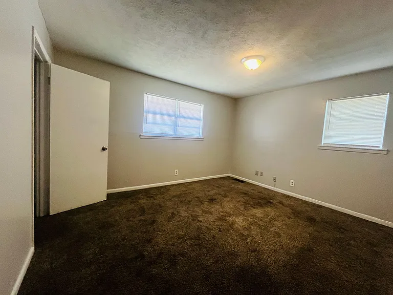 4053 Log Cabin Dr #B-3 — Photo 6