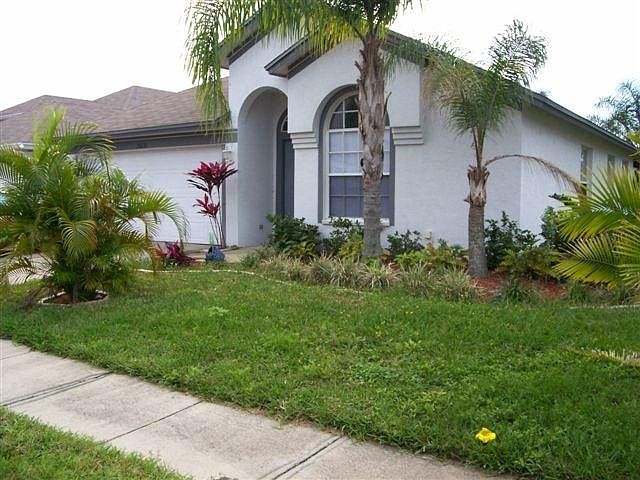 2nd image of 10235 Oasis Palm Dr