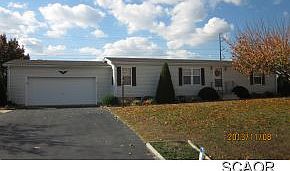 1st image of 208 W Holly Dr