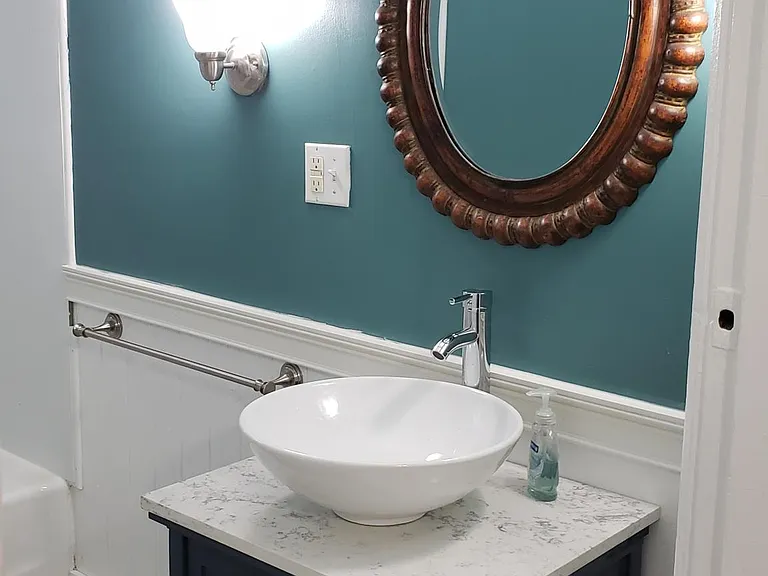 4 Lee St #1 — Photo 6