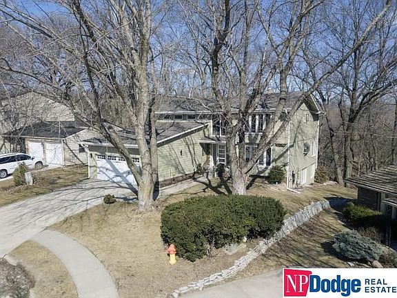 2nd image of 601 Lasalle Cir