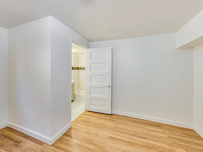 816 Peninsula Ave #B — Photo 12