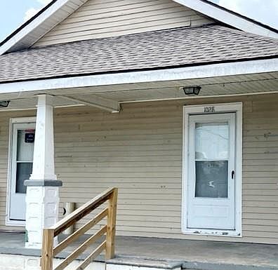 1st image of 1028 Romain St