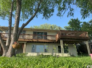 106 14th St NE, Rochester, MN 55906