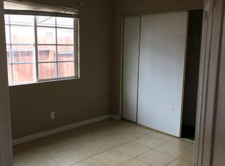 14396 Chesebro Ct, Fontana, CA 92335