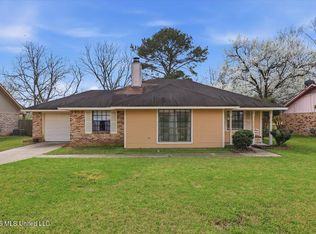 4615 Wyndallwood Dr, Jackson, MS 39212