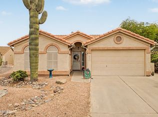 6893 S LAKE FOREST Court, Chandler, AZ 85249