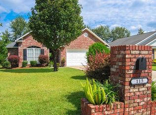 115 Winthrop Ct, Dothan, AL 36303