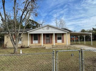 205 Blakely St, Hahira, GA 31632