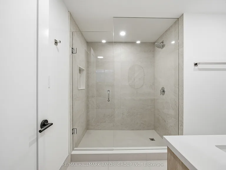 56 Camberwell Rd #2 — Photo 27