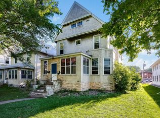 946 15th Ave SE #2, Minneapolis, MN 55414