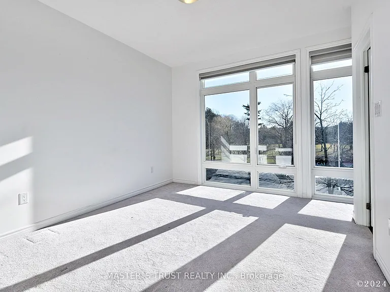 2501 Littlefield Cres — Photo 25