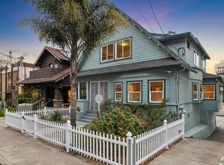 2834 Summit St, Oakland, CA 94609