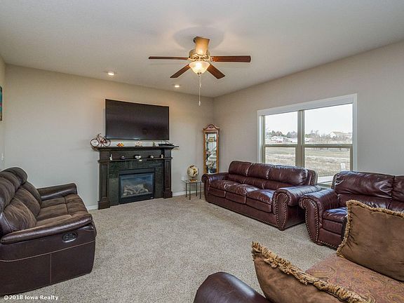 5th image of 9729 Brightwater Dr
