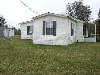 2nd image of 2643 Highway 389