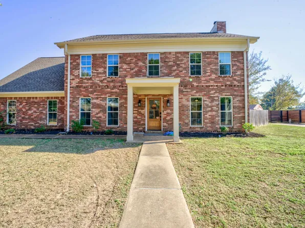 3966 Fawn Valley Dr, Memphis, TN 38125