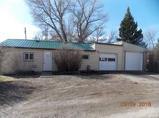 811 Vrooman St, Lewistown, MT 59457