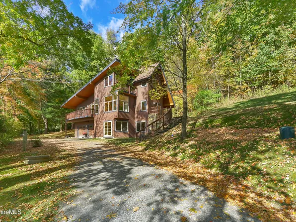 494 Dean Hill Rd, Richmond, MA 01254