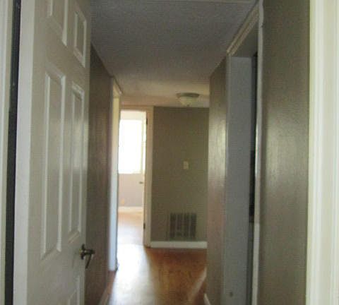 3rd image of 1718 Embassy Dr